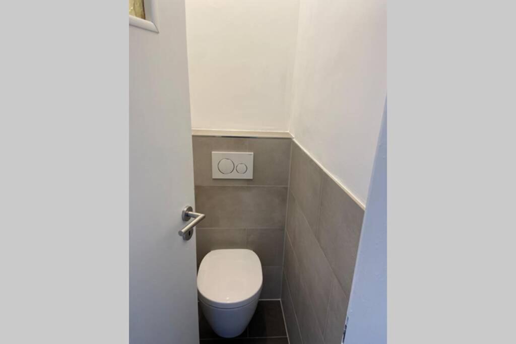 Wunderschoene Sanierte Wohnung Vor Den Toren Koelns Dış mekan fotoğraf